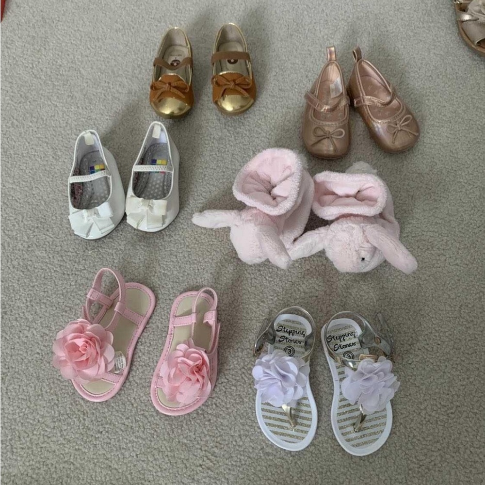Baby girl dress shoes sandal ballorina  size 3 and 4